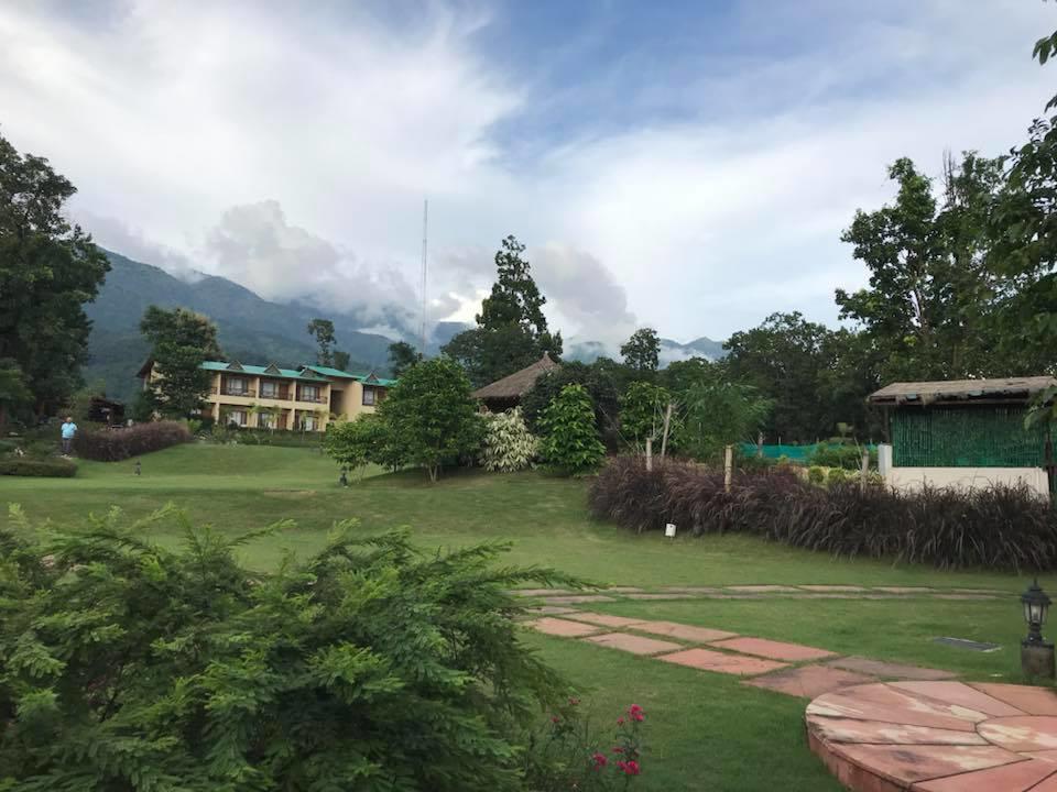 Sitabani Jungle And Spa Resort Rāmnagar Buitenkant foto